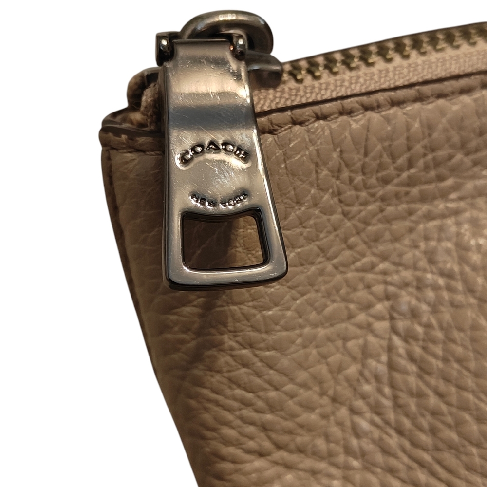 COACH Taylor Tote In Tan Pebble Leather - Picture 5 of 16